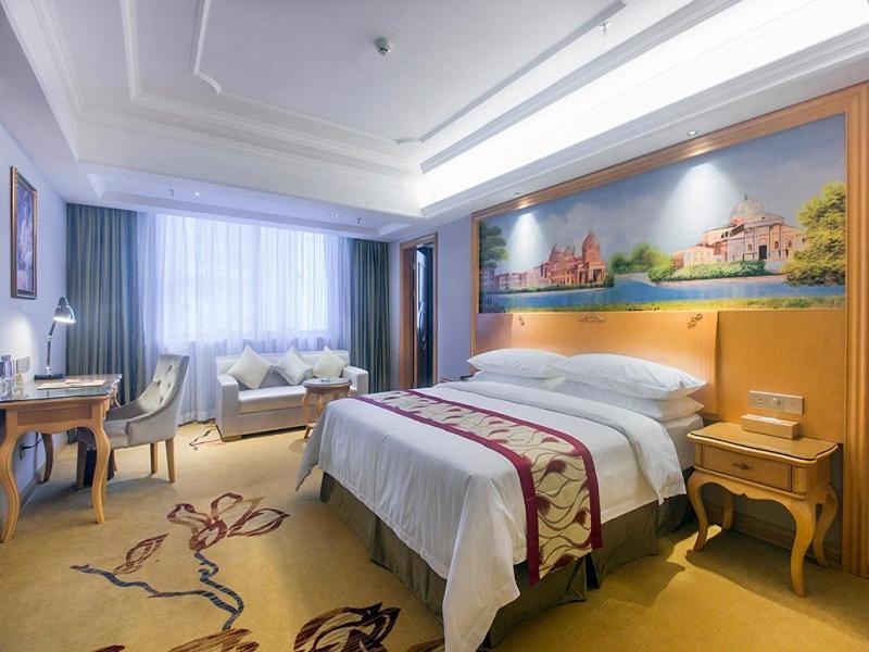 Vienna International Hotel Haikou West Bus Station ภายนอก รูปภาพ